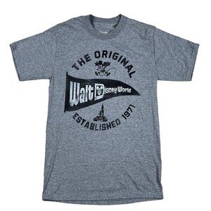 Original Walt Disney World Grey T-Shirt Size Small (16" pit to pit 26" length)